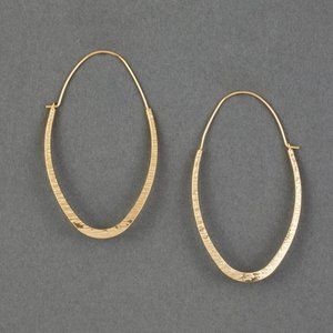 NWT Lucky Brand Hammered Oval Hoop